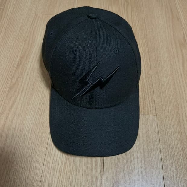 뉴에라 프라그먼트 9forty