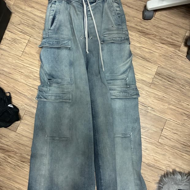 🚨[M] 릭오웬스 점보카고 스카이