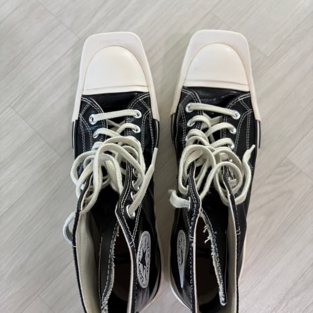 컨버스 x 다크쉐도우 터보다크 척 70 하이 블랙 래커드 데님