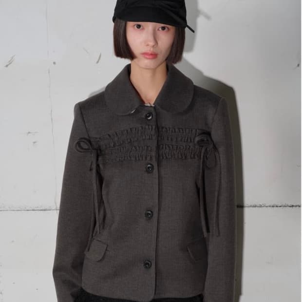 타입서비스 Ruffled Strap Jacket Charcoal