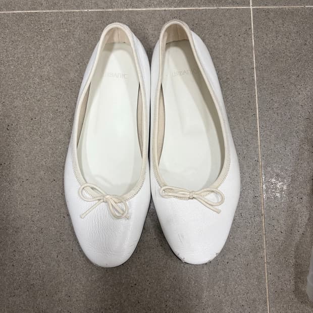 얼바닉30 레더 발레리나슈즈
