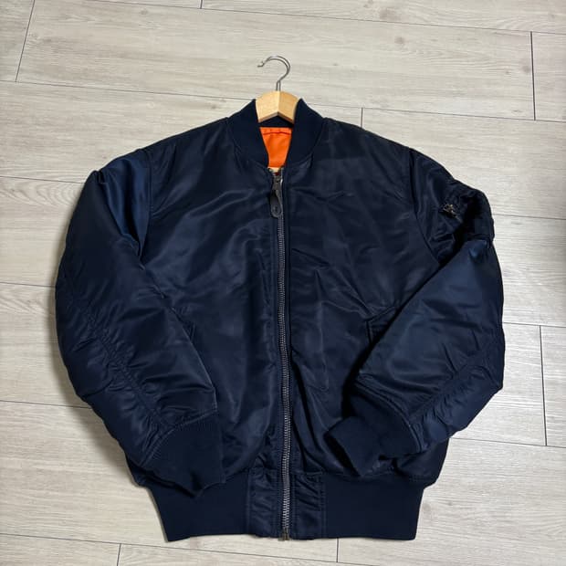 알파인더스트리 ma-1 네이비