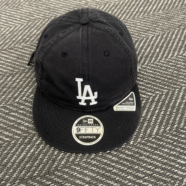 뉴에라 디네뎃 콜라보 다저스 스트랩백 블랙 (OS)