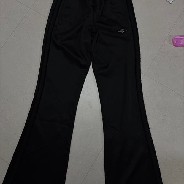 보헤미안서울 트레이닝 팬츠 판매