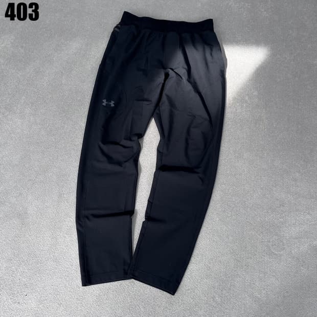 언더아머 블랙 트레이닝 바지