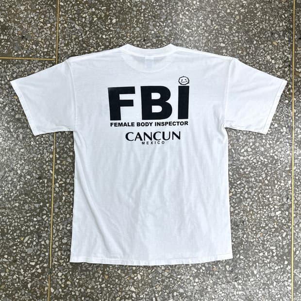00s FBI 패러디 여성 신체 검사관 빈티지 티셔츠 XL