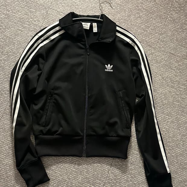 아디다스 트랙탑 져지 블랙