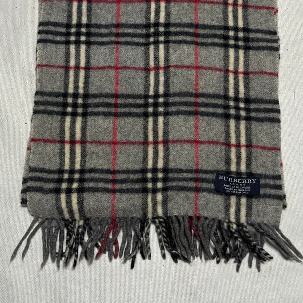 OS 버버리 노바체크 그레이 머플러