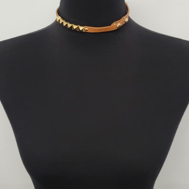 stud leather necklace