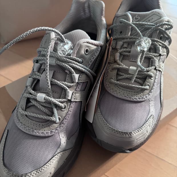 오호스 x 아트모스 핑크 x 아식스 젤-1130 RE 그레이