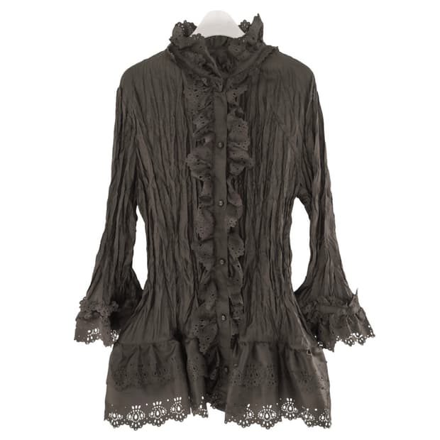 에옹쓰 펀칭 블라우스 