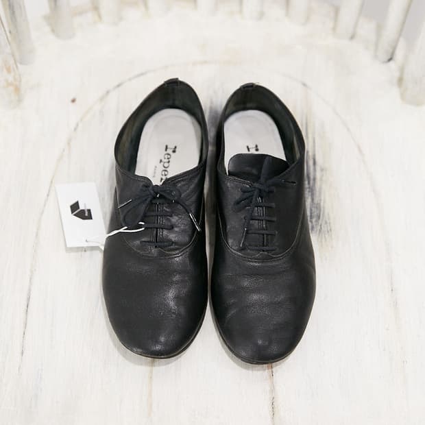 Lace-up Shoes