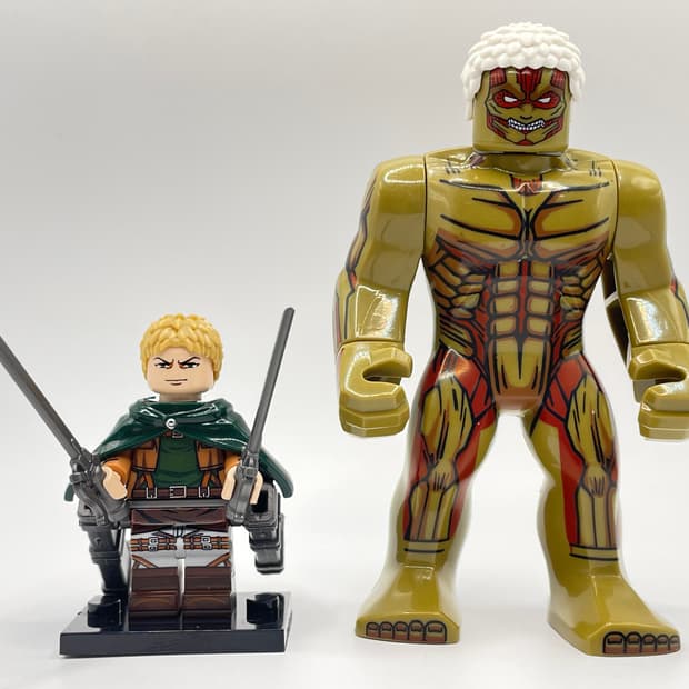 진격의 거인 피규어 2종