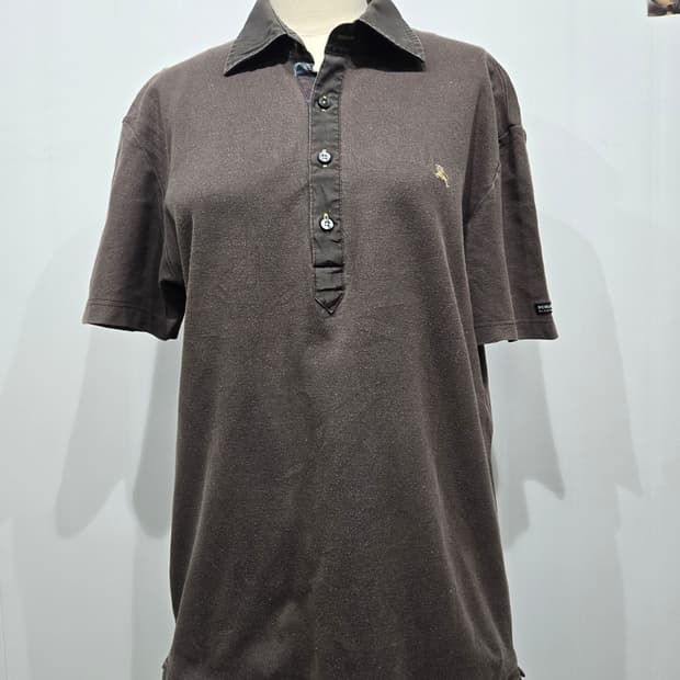 버버리 브라운 반팔 폴로티