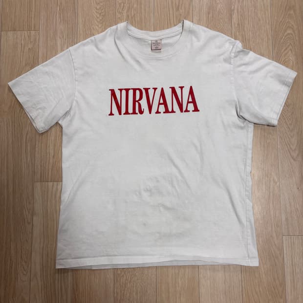 Nirvana 프린팅 반팔티