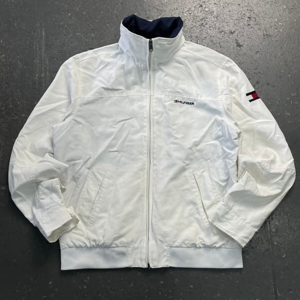 100 타미힐피거 바람막이