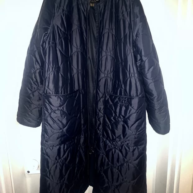 바버 퀄팅 네이비 코트