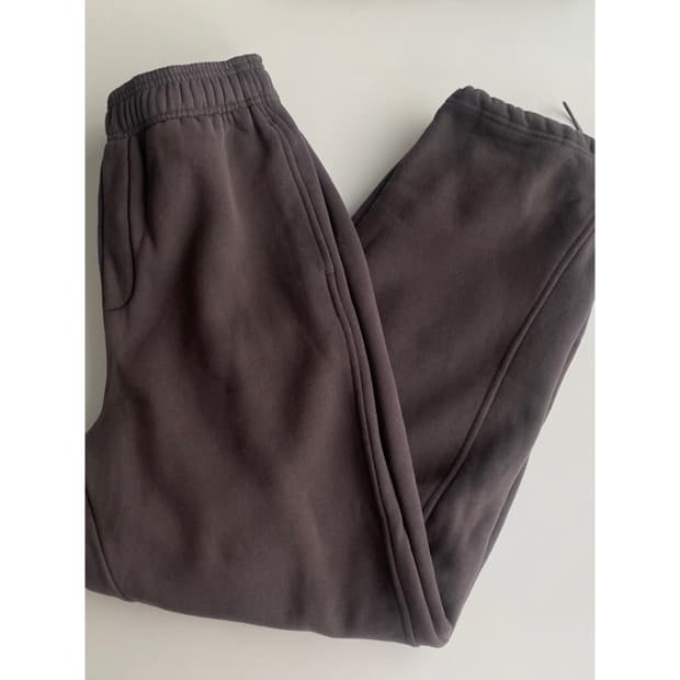 파르티멘토 스웻팬츠