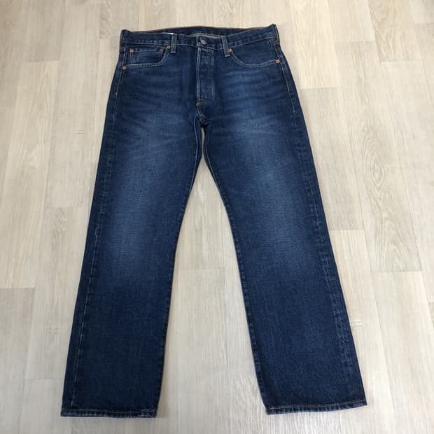 (34) 리바이스 Levi's 501 스트레이트핏 워시드 중청 데님