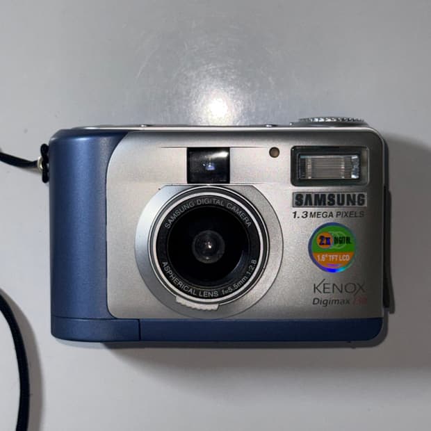 SAMSUNG KENOX Digimax 130 디지털카메라