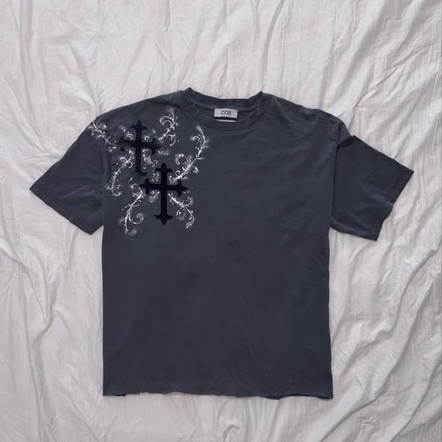 COS rework tshirt