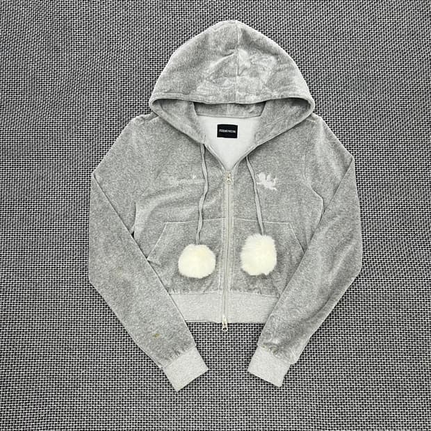 지제뮤지엄 벨벳 후드집업