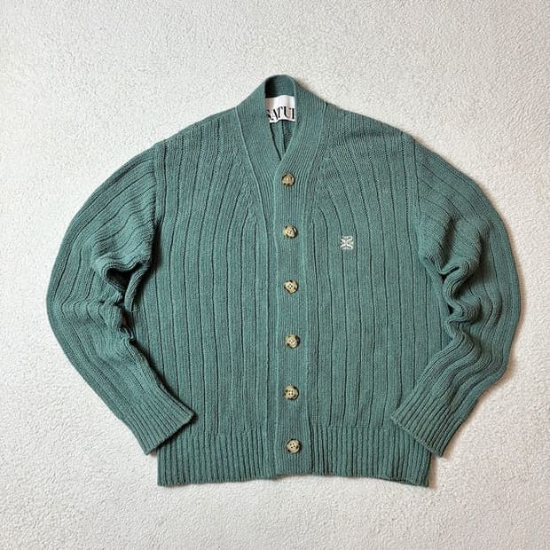 세터 SATUR 파로 오버 사이즈 케이블 가디건 PN6849