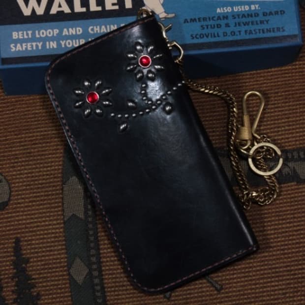 아파치커스텀워크 스터드 장지갑