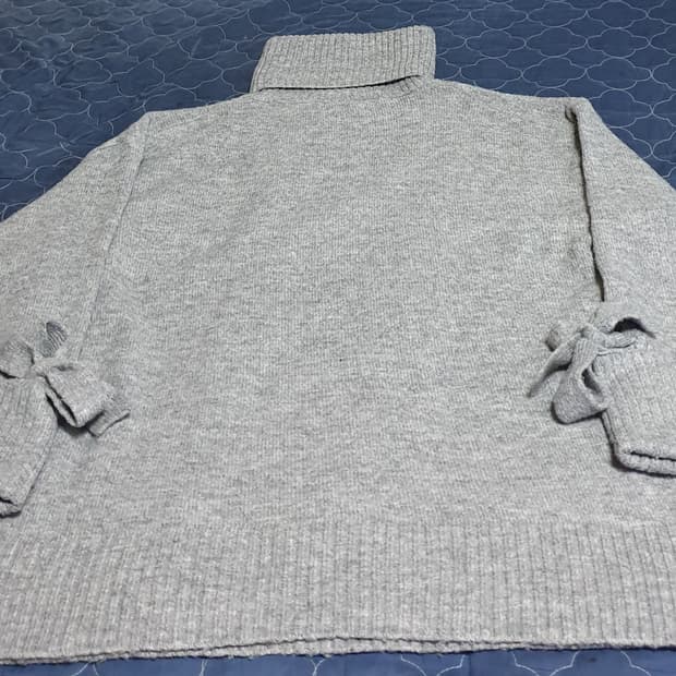 자라 오버핏 소매끈 목폴라 니트 그레이 (S)