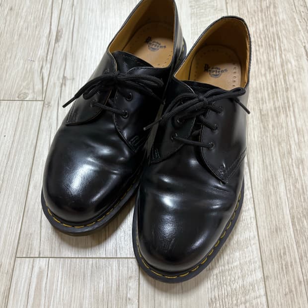 닥터마틴 1461 3홀 스무스 270