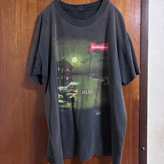 Vintage 90s Budweiser T-shirt