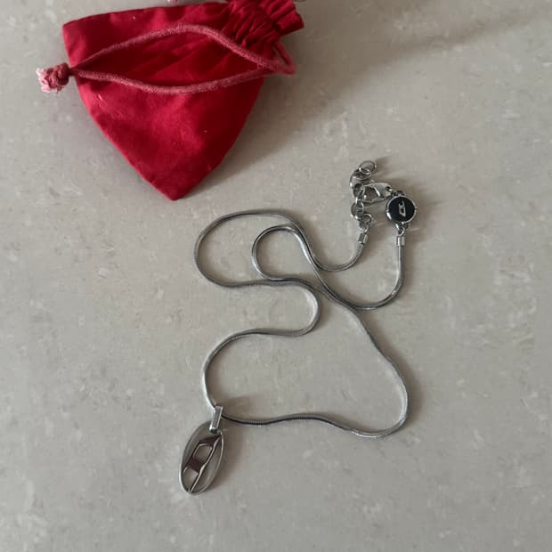 디젤 팬던트 목걸이