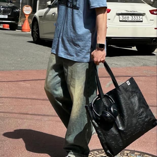 베이프 가방 가죽 숄더백 토트백 새상품 정품