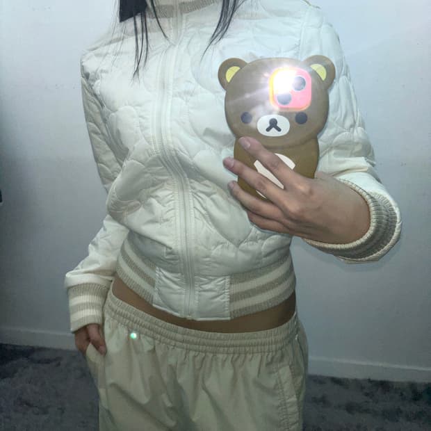 아디다스 하트 패턴 다운 자켓