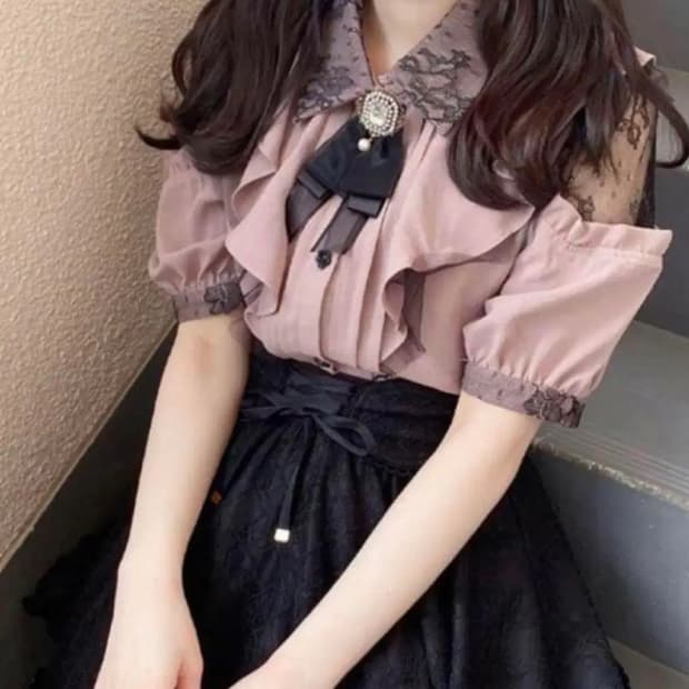 지뢰계 양산형 로지타 리즈리사 마즈 어깨트임 러플 블라우스
