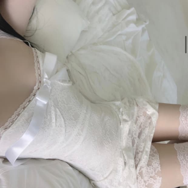 Suzen Temer lace ribbon dress