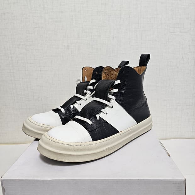 비뮈에트 컬렉션 릭오웬스 버팔로 가죽 하이탑