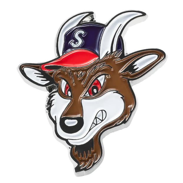 슈프림 고트 핀뱃지