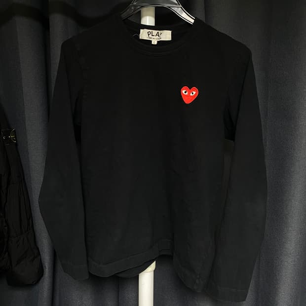 꼼데가르송 레드와펜 긴팔 티셔츠 여성용 L