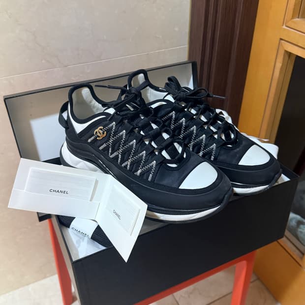 샤넬 믹스드 파이버 CC 스니커즈