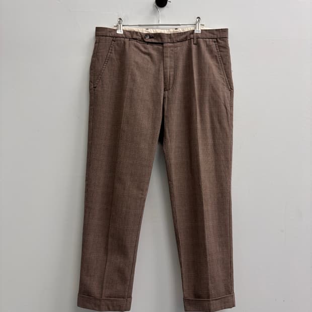 이스트하버 서플러스 글렌 체크 테일러드 팬츠 브라운