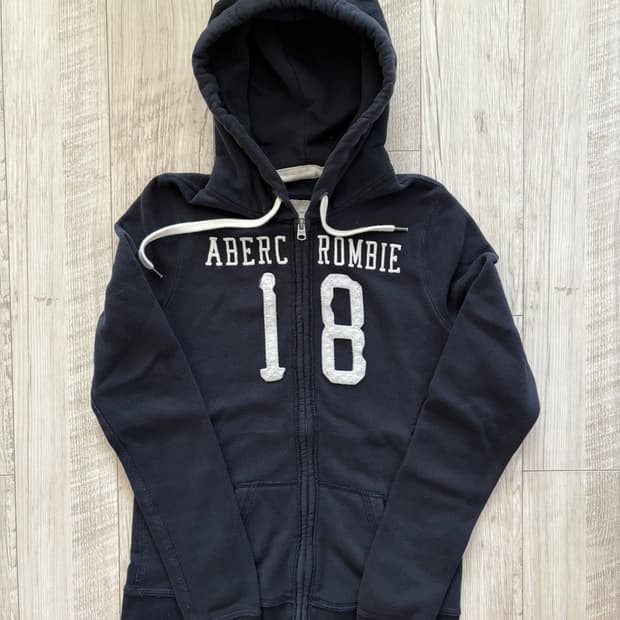 아베크롬비 딱붙핏 후드집업 네이비 m