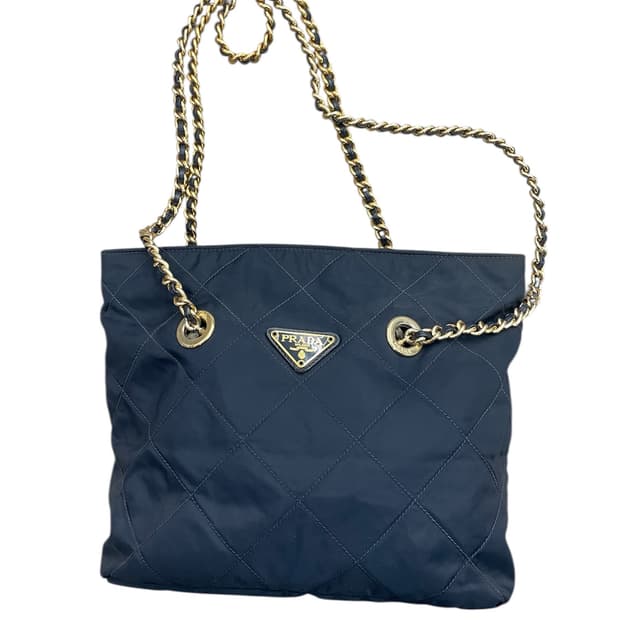 프라다 퀼팅 체인 숄더백 블랙