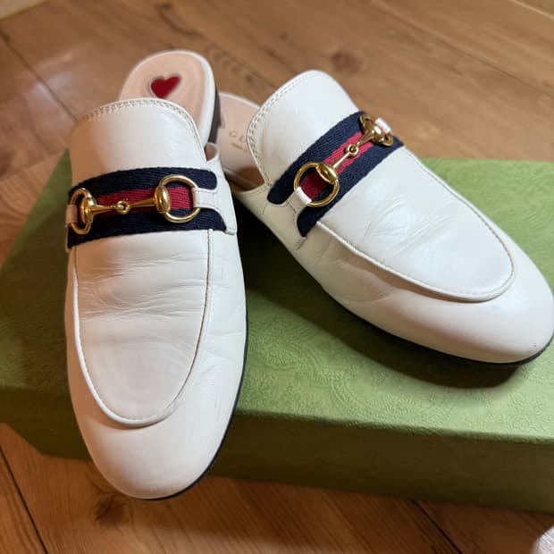 구찌 프린스타운 블로퍼 (36반)