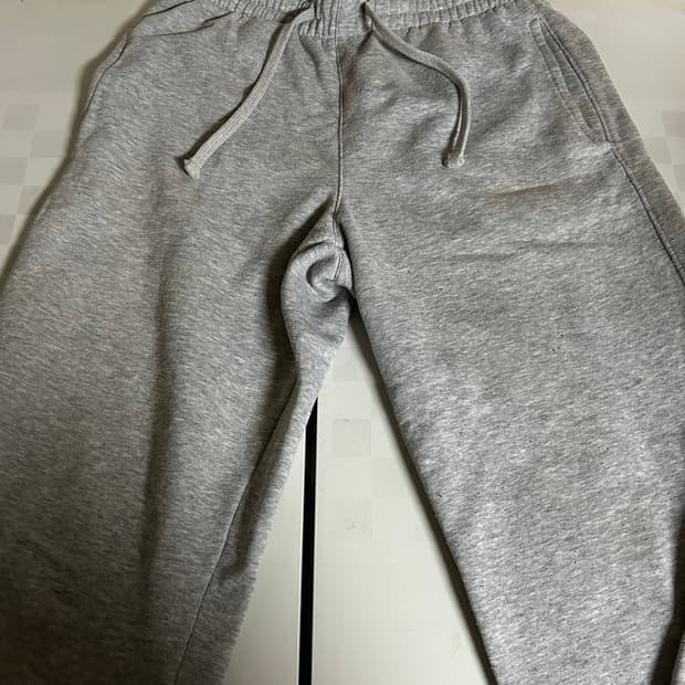 탑텐 와이드핏 회색바지