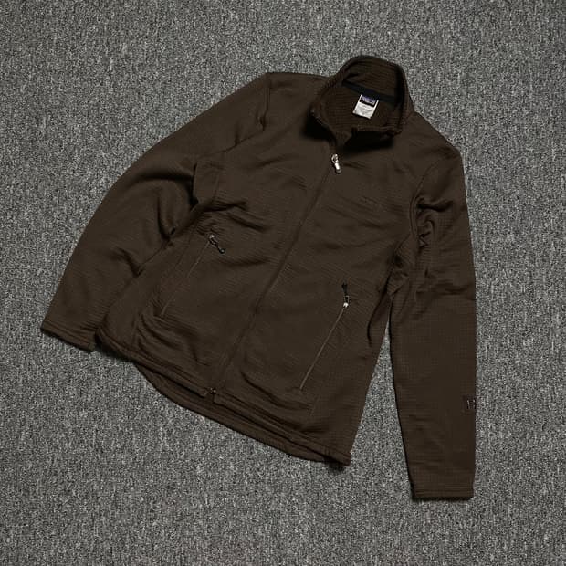 🌊Patagonia R1 Zip-up Brown Womens M 