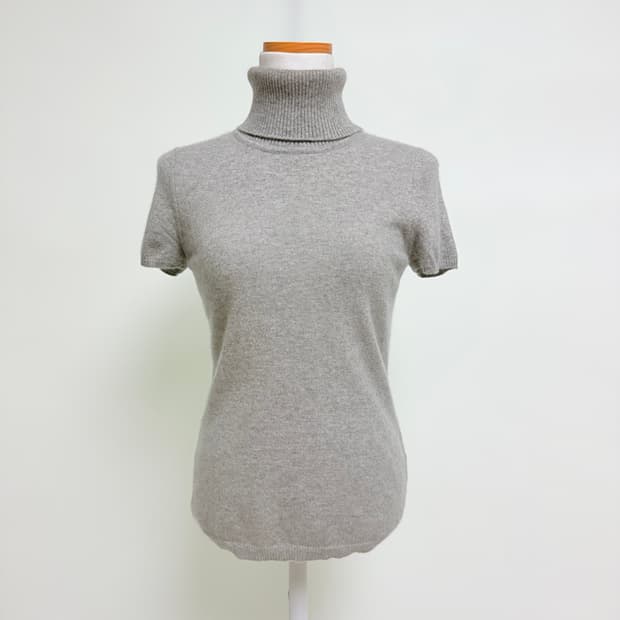 [캐시미어 100%] 유니클로 그레이 반팔 터틀넥 목폴라 니트 M