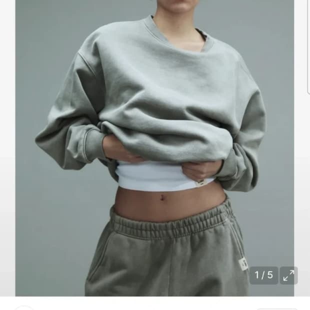 Glowny classic sweatshirts📓🥀