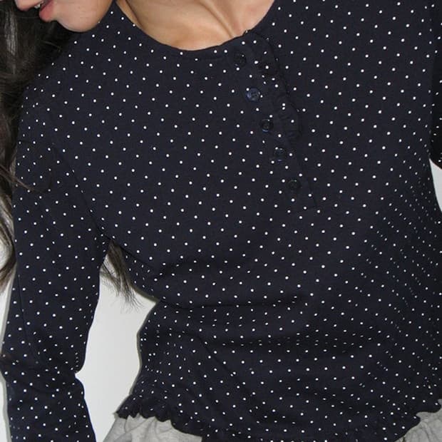 론론 도트 롱 슬리브