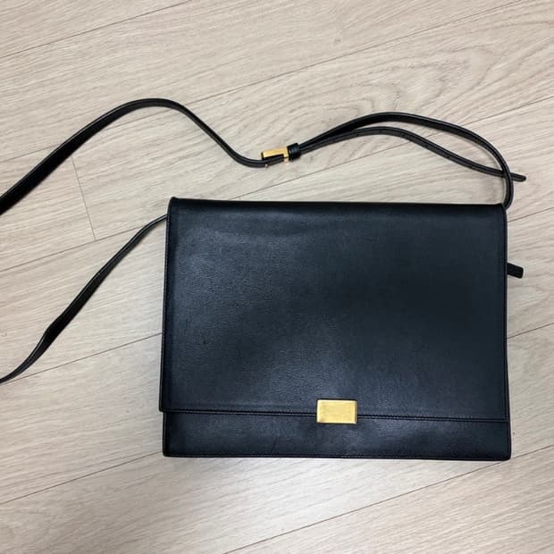 [이서진 윤여정] 스마이슨  아이패드 클러치백